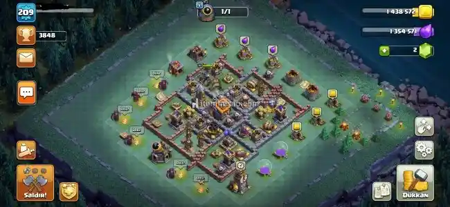 210 level clash of clans köy Full'e yakın