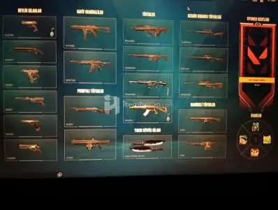 Kogitsune Bıçak + 2 Premium Vandal + Helezon Phantom